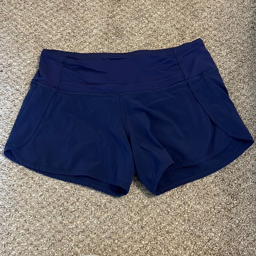 Lululemon shorts size 4; size tag removed